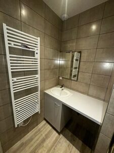 Lavabo seche serviette salle de bain grenoble