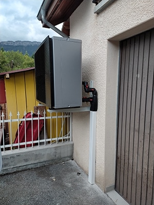 groupe exterieur de pompe à chaleur de profil groupe exterieur de pompe à chaleur de profil